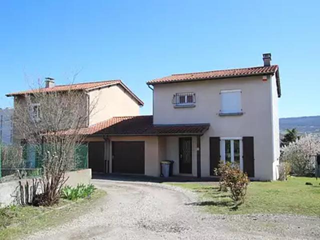 Aubière 63170 Location maison 4 pièces t4 au dernier étage