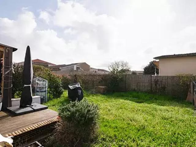 Aucamville 31140 Achat / Vente maison 3 pièces t3 au dernier étage parking