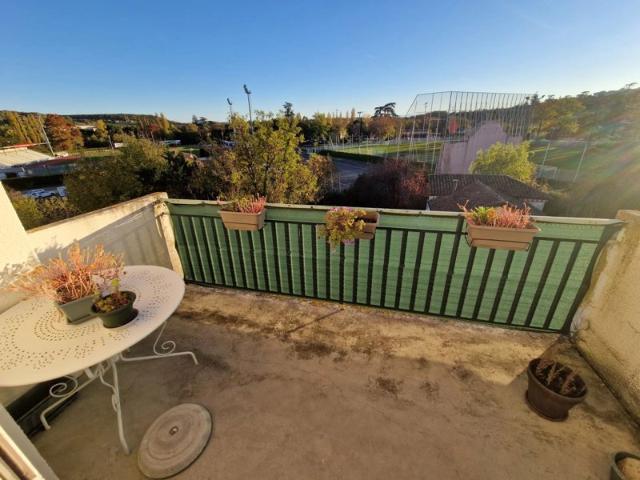 AUCH Appartement T2 avec vue Pyrénées