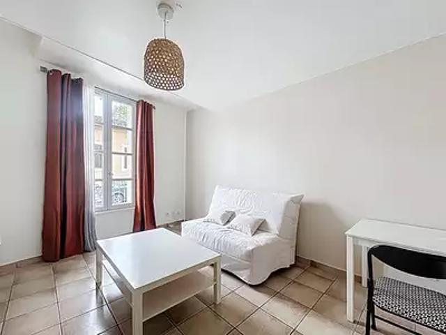 Auch 32000 Location appartement 1 pièce t1 au dernier étage