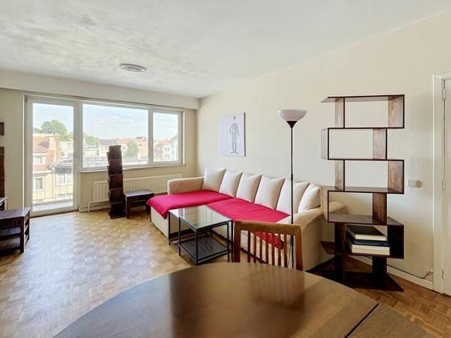 Auderghem: Bright apt. ±95m² 2BED & terraces