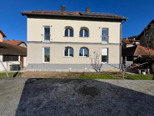 Auerbach Mehrgenerationenhaus mit großen Garten, in ruhiger Lage