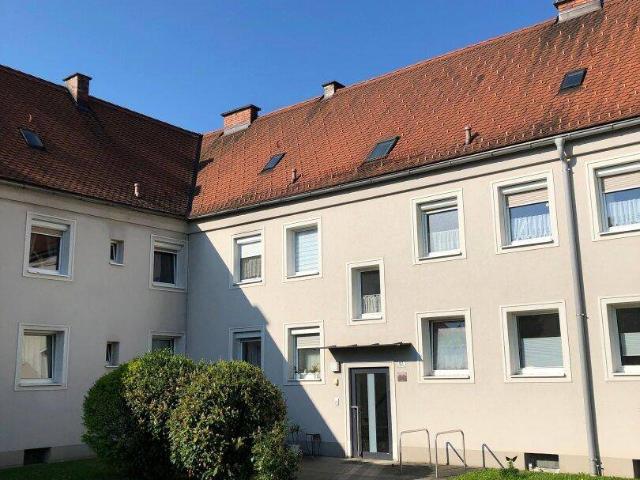 Auf der Suche nach der ersten eigenen und gut leistbaren Wohnung? Wir haben sie! Kompakt, praktisch, preiswert und sofort verfügbar!