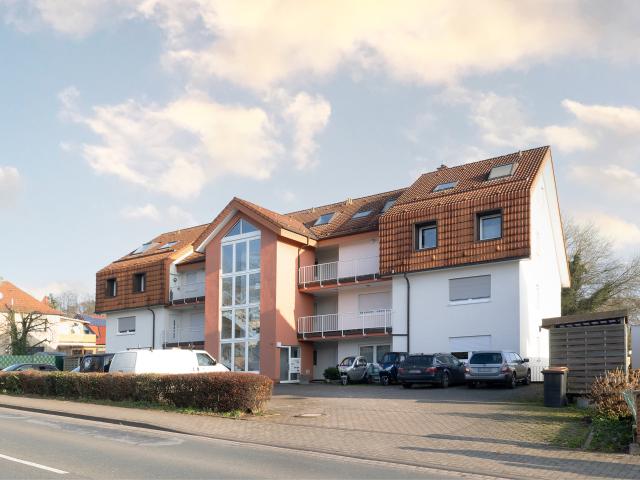 Auf’s richtige Pferd setzen! 15 Parteienhaus in Hiddenhausen