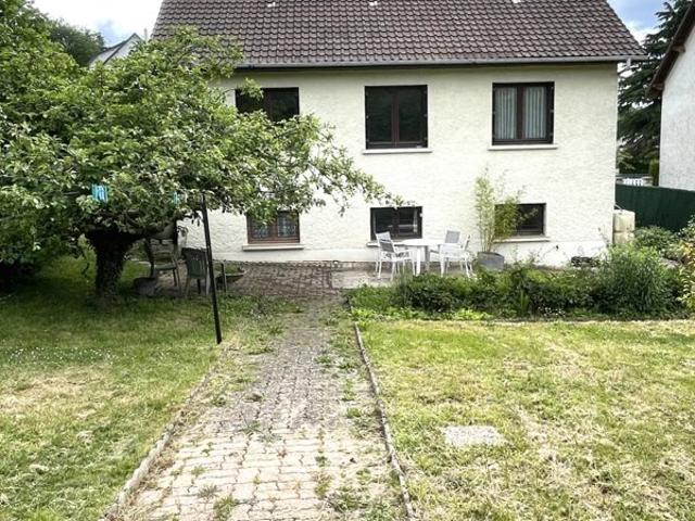 Auffargis Belle maison au calme