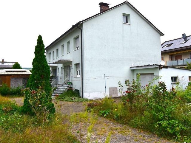 AUFGEPASST. Doppelhaushälfte in sehr guter Wohnlage von Oberlauchringen!