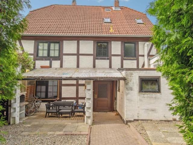 Aufgepasst! Interessante Kapitalanlage! Gut vermietetes Zweifamilienhaus in Goslar Ortsteil Hahndorf