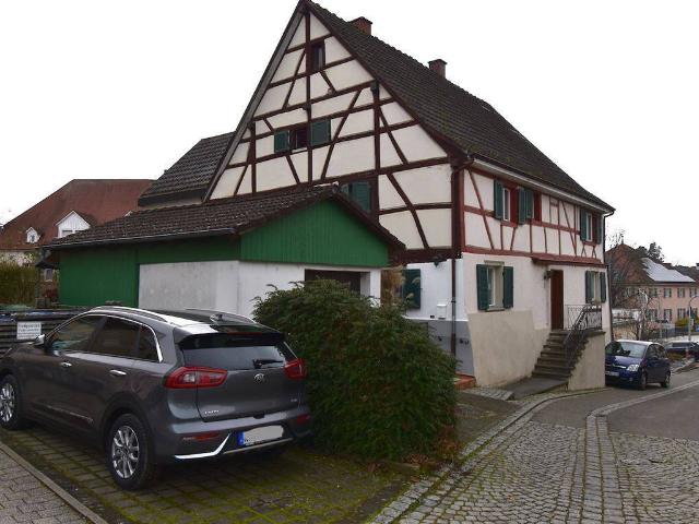 AUFGEPASST Wohnhaushälfte in Gottmadingen!