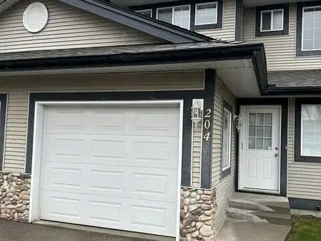 August 1, 2026 – Spacious 3 Bdrm Townhouse with Attached Garage
