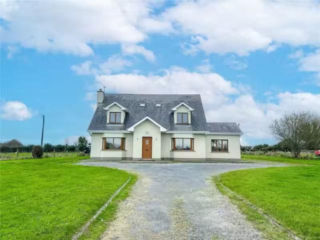 Aughrim, Ballinasloe, Co. Galway, H53TR72 is for sale