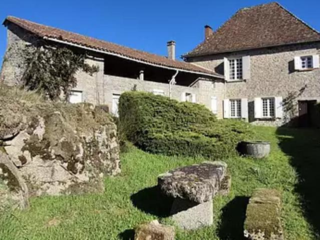 Augignac 24300 Achat / Vente maison 6 pièces t6