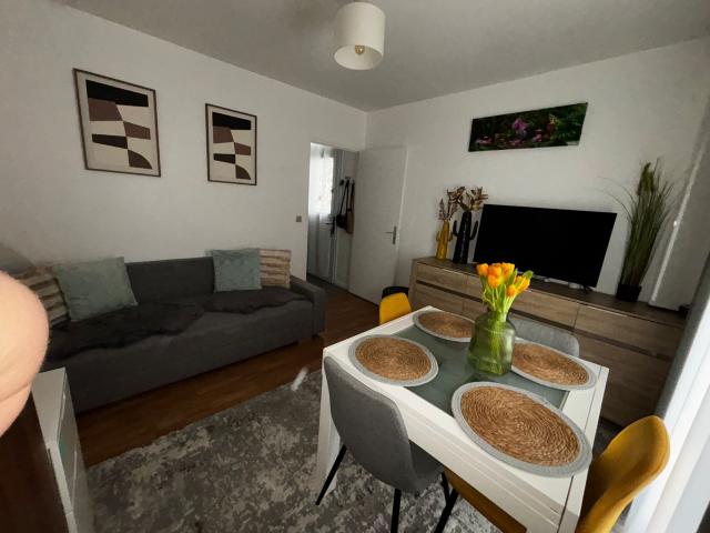 Aulnay Sous Bois APPARTEMENT type F2