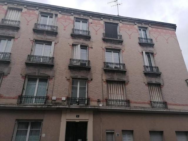 AULNAY SOUS BOIS CENTRE GARE T2 34 M²