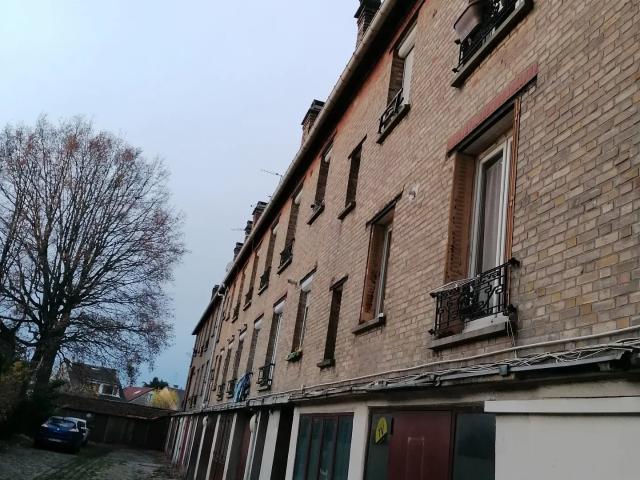 AULNAY SOUS BOIS STUDIO 20 M² MEUBLE