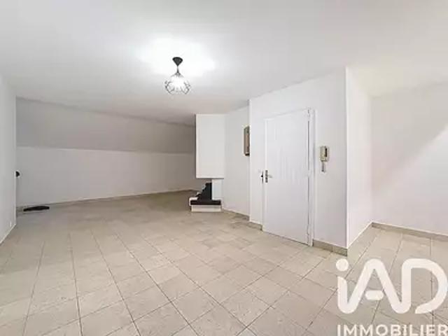 Aulnay sous Bois 93600 Achat / Vente appartement 5 pièces t5 au dernier étage parking