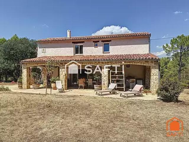 Aups 83630 Achat / Vente maison 8 pièces t8 parking