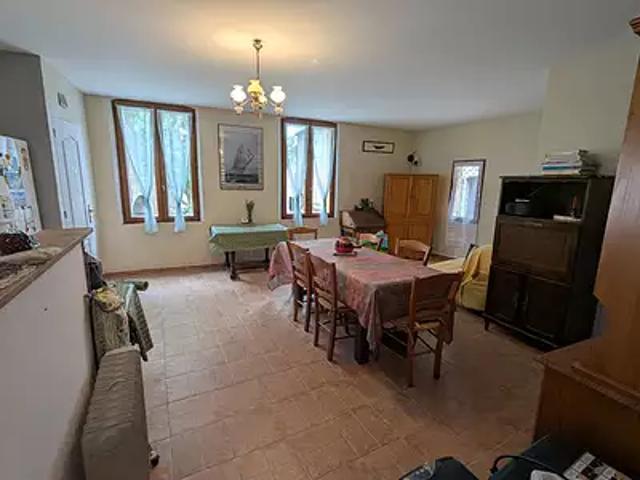 Aups 83630 Achat / Vente appartement 4 pièces t4 au dernier étage