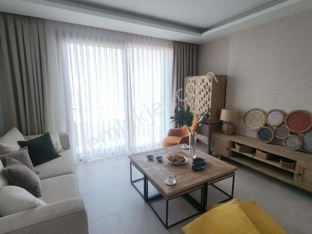 Aura Bluelife Sıfır 2+1 Göl Manzaralı Satılık Daire