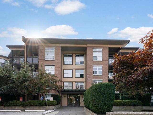Aura Condo for Rent in North Surrey