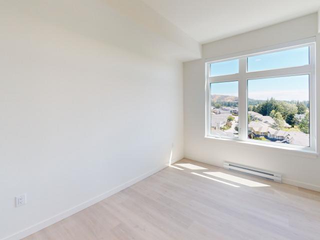 Aura F [object Promise] for Rent