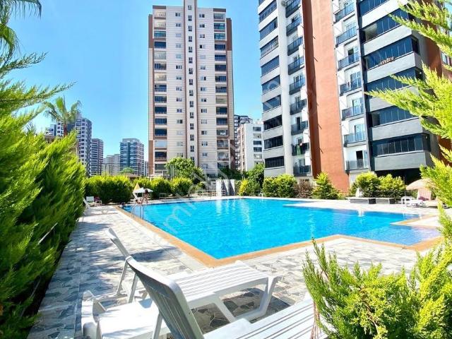 Auradan Mezitli Akdeniz Mahallesinde 2.5 +1 Satılık Daire