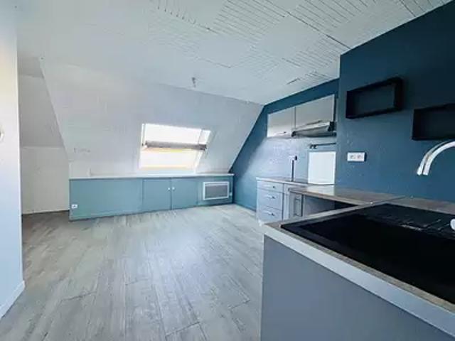 Auray 56400 Achat / Vente appartement 2 pièces t2 au dernier étage parking