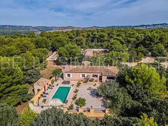 Aureille 13930 Achat / Vente maison 6 pièces t6