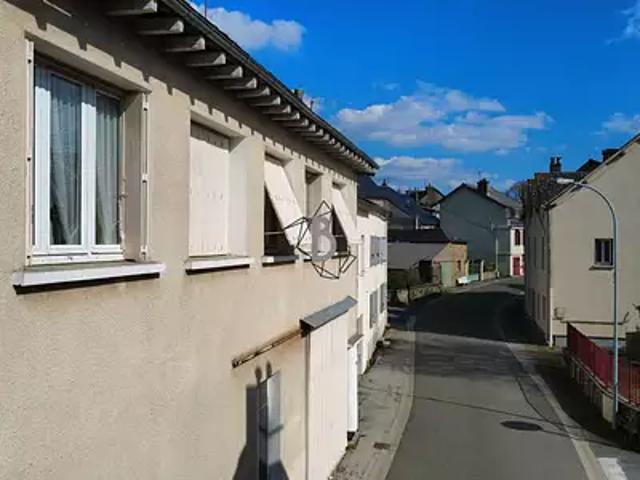 Auriac Lagast 12120 Achat / Vente maison 8 pièces t8