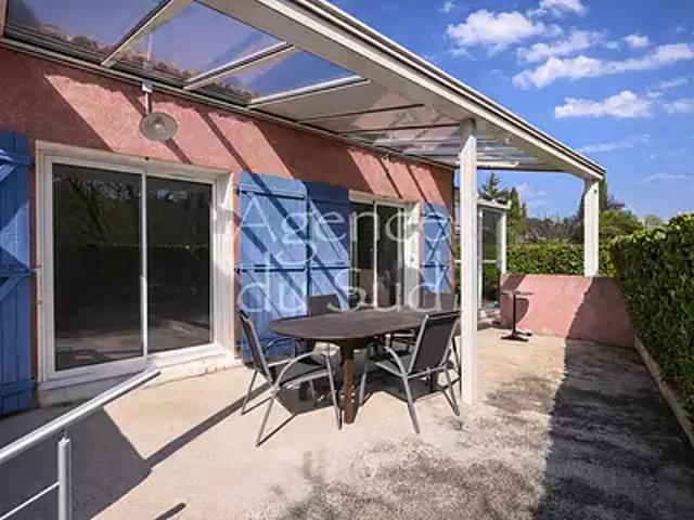 Auriol 13390 Achat / Vente maison 3 pièces t3 au dernier étage cave