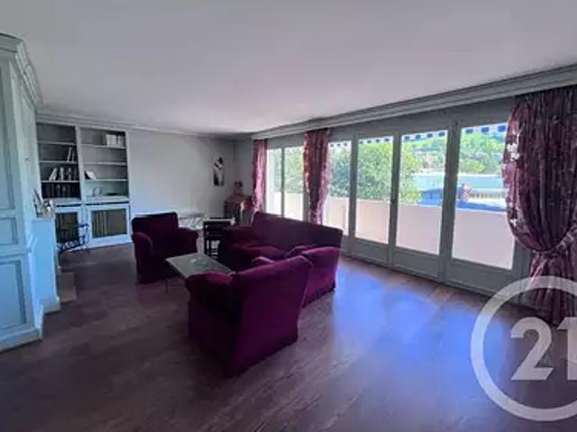 Aurillac 15000 Achat / Vente appartement 5 pièces t5