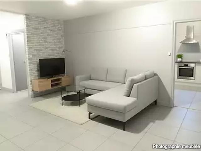 Aurillac 15000 Achat / Vente appartement 3 pièces t3 au dernier étage cave