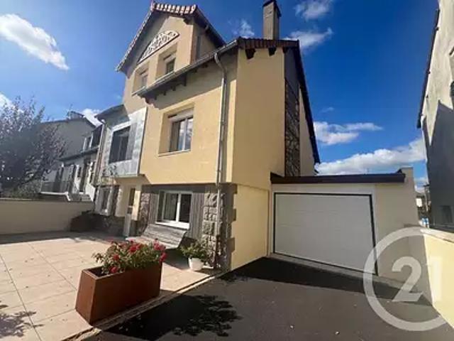 Aurillac 15000 Achat / Vente maison 7 pièces t7