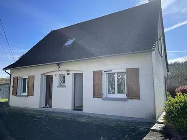 Aurillac 15000 Achat / Vente maison 8 pièces t8 terrasse parking