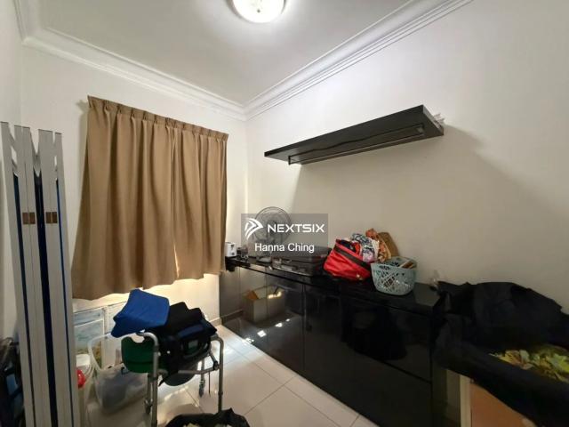 Aurora Sentral, Aurora Resort Villa, Iskandar Puteri, End lot unit, Double storey superlink, Big land size, 24x75