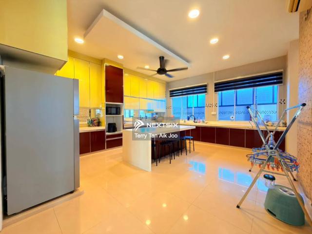 Aurora Sentral Iskandar Puteri
