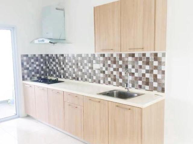 Aurora Residence Puchong prima Near LRT Nice and clean