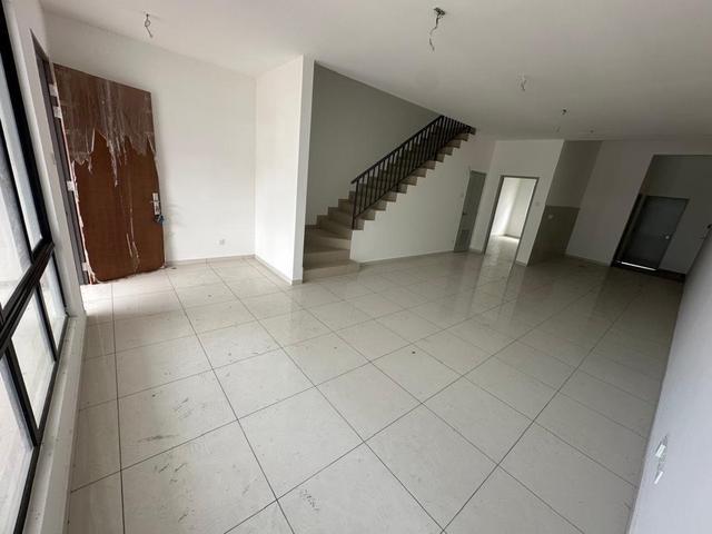 Austin Crest Jp Perdana For Sale