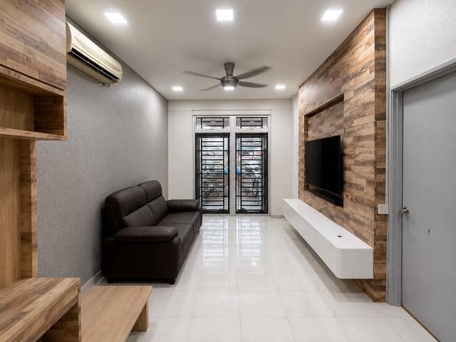 Austin Crest Jp Perdana single storey terrace house for sale
