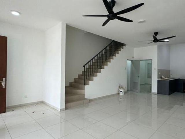 Austin Crest Mount Austin Double Storey House 4Bed 3Bath Partial