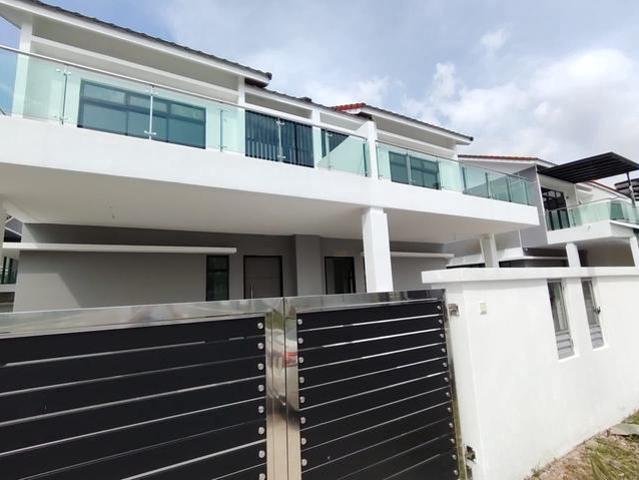 Austin Mutiara Mount Austin 2 Storey Corner Cluster House For Rent