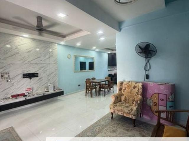 Austin Residence @Taman Mount Austin