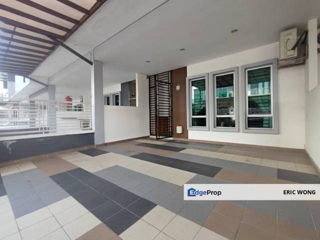 Austin Residence @Taman Mount Austin