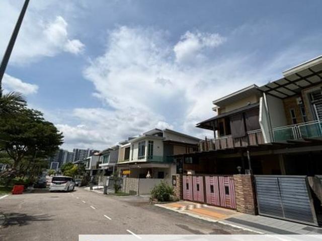 Austin Residence @Taman Mount Austin