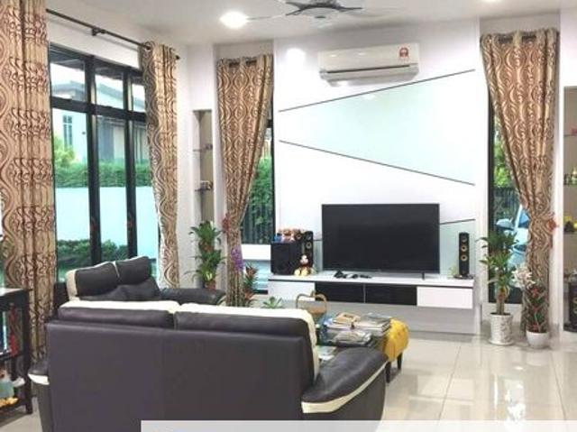 Austin Residence @Taman Mount Austin