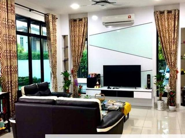 Austin Residence @Taman Mount Austin