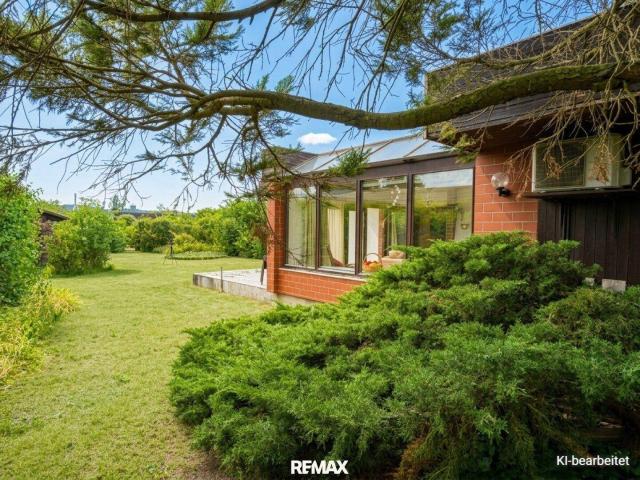 Aus Alt mach Wow – 84 m² Bungalow in exklusiver Seelage in Trausdorf