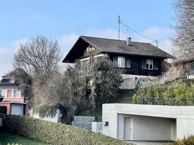 AUSGEZEICHNETE RENOVIERUNGS /BAUGELEGENHEIT