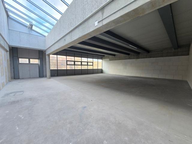 Exzellente Lage – Atelier – 158m² – Crissier – 1. Mietzins gratis!
