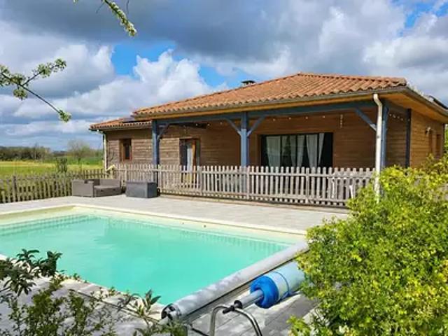 Aussac Vadalle 16560 Achat / Vente maison 4 pièces t4 piscine jardin