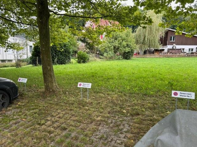 Aussenabstellplätze zu vermieten